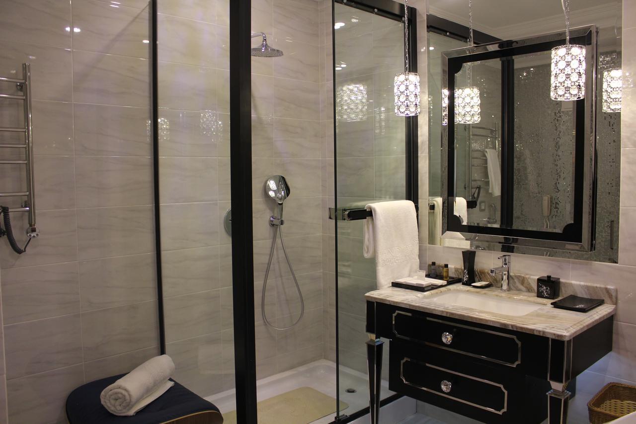 Boutique Hotel Health Club&Spa Grand Prix アスターナ エクステリア 写真