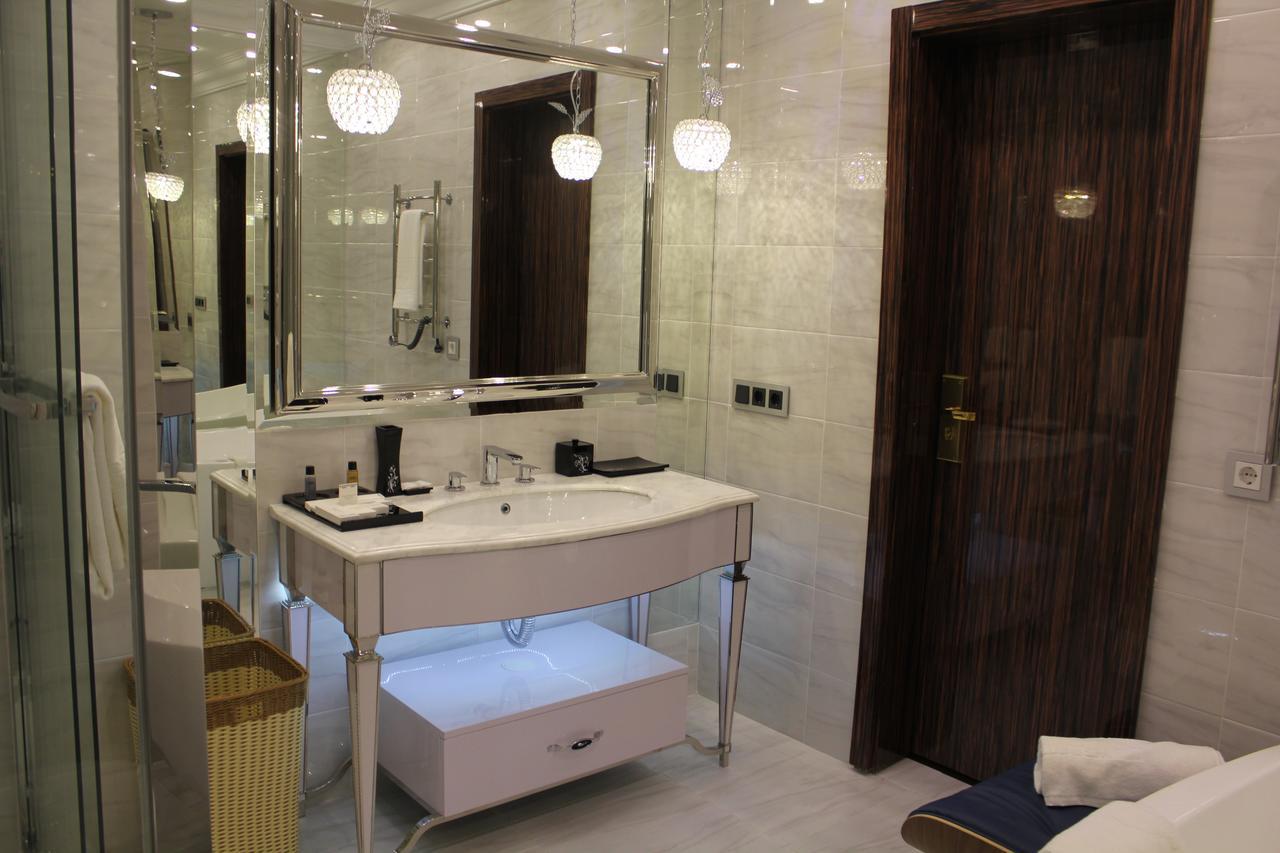 Boutique Hotel Health Club&Spa Grand Prix アスターナ エクステリア 写真