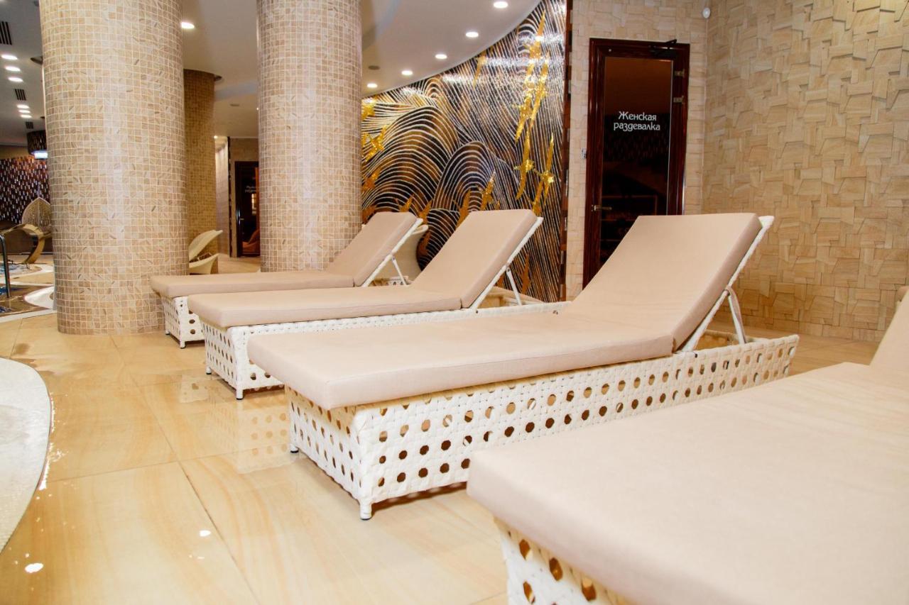 Boutique Hotel Health Club&Spa Grand Prix アスターナ エクステリア 写真