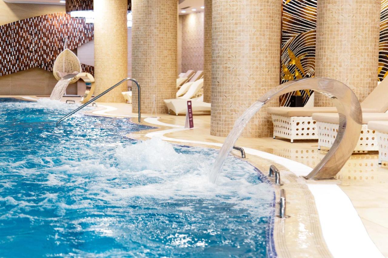 Boutique Hotel Health Club&Spa Grand Prix アスターナ エクステリア 写真
